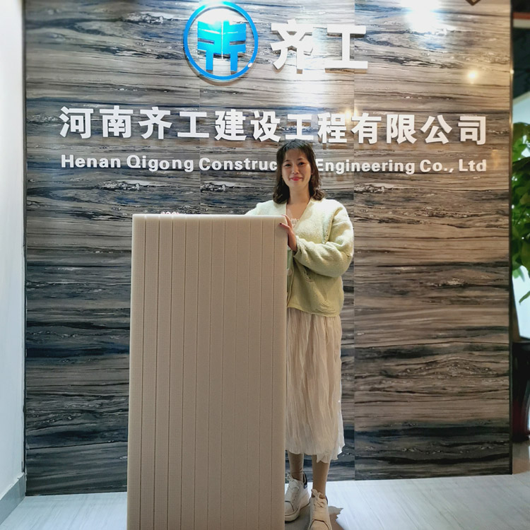 擠塑板設(shè)備保溫板材的制作？